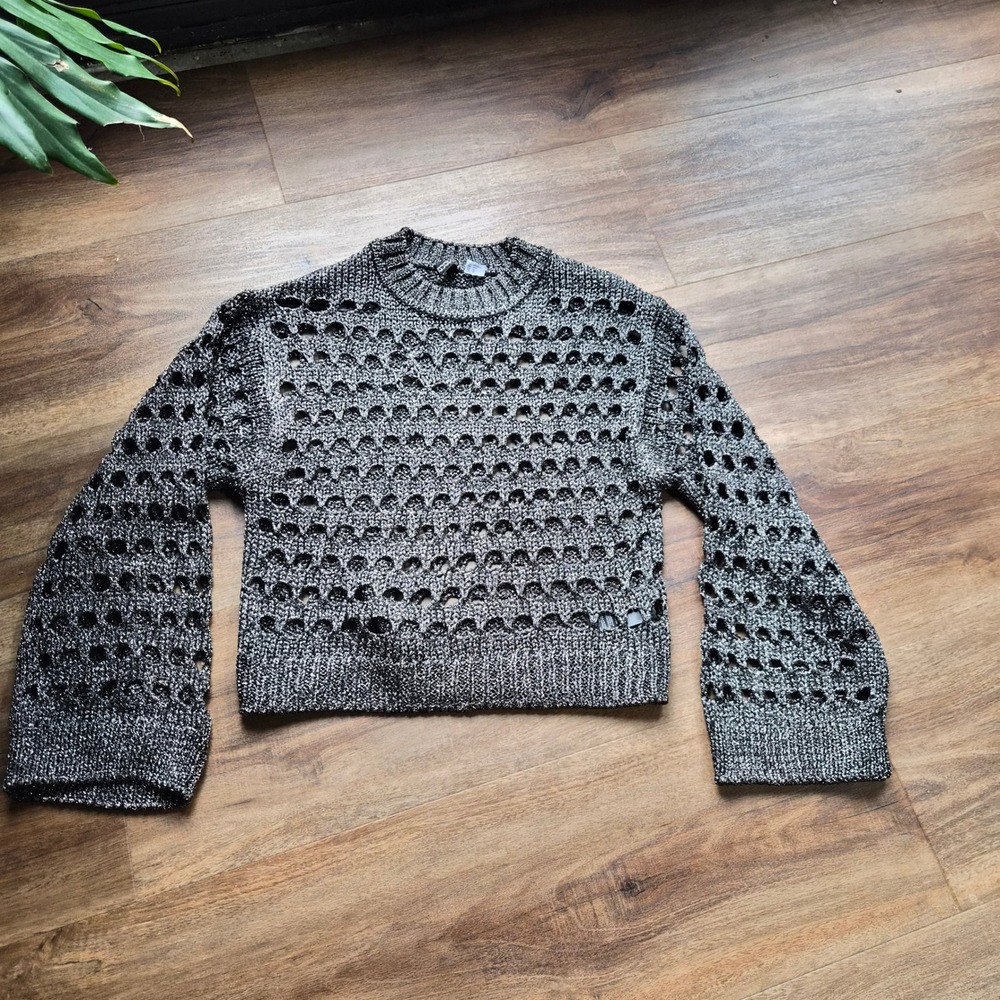 H&M Divided Girls Silver Metallic Open Knit Cropped Sweater Bell Sleeve XS Goth